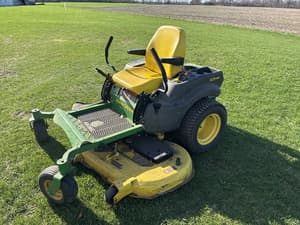 2010 John Deere Z465 Image