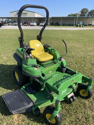 Image of John Deere Z720A equipment image 2