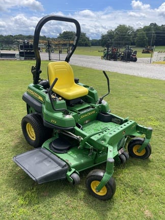 2010 John Deere Z720A Equipment Image0