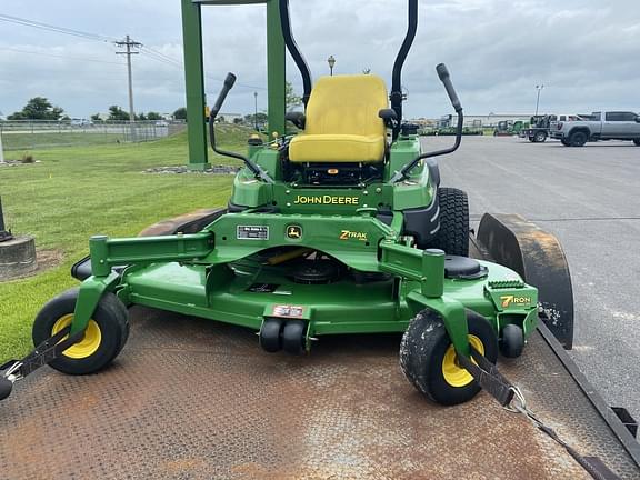 Image of John Deere Z850A equipment image 1
