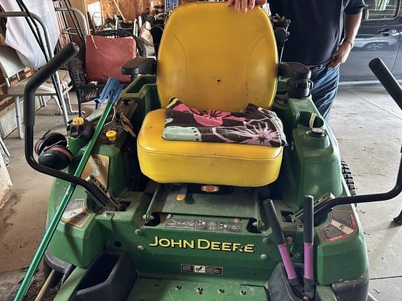 Image of John Deere Z910A equipment image 3