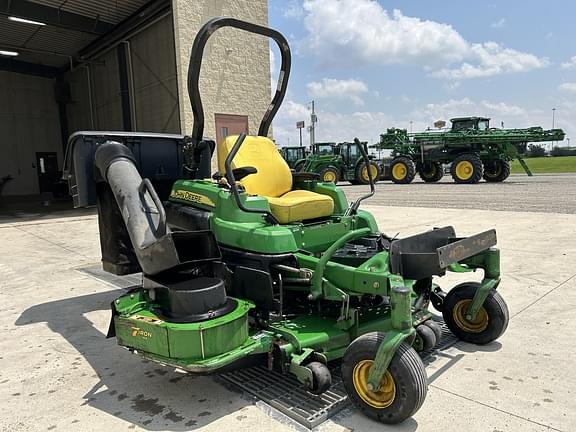 Image of John Deere Z910A equipment image 1