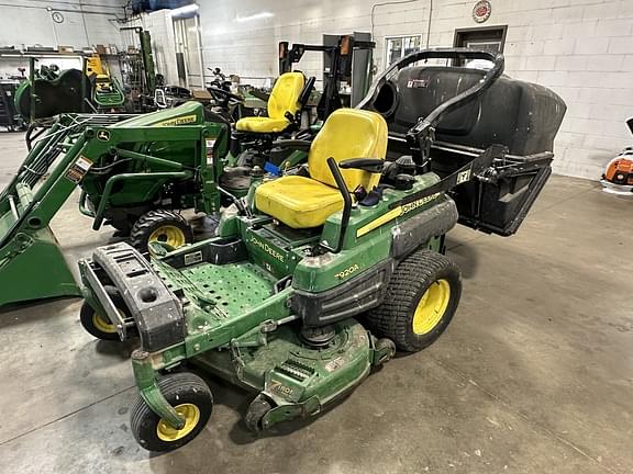 Image of John Deere Z920A equipment image 1