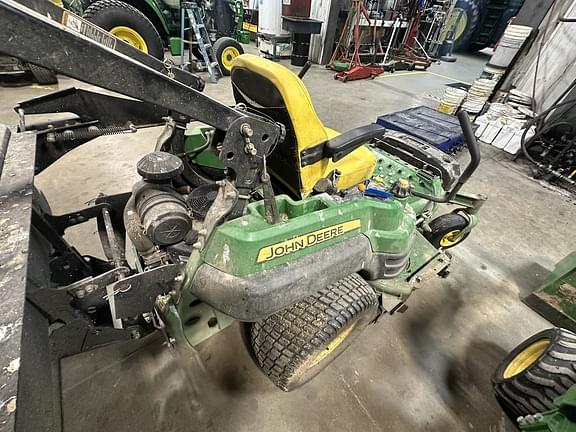 Image of John Deere Z920A equipment image 3