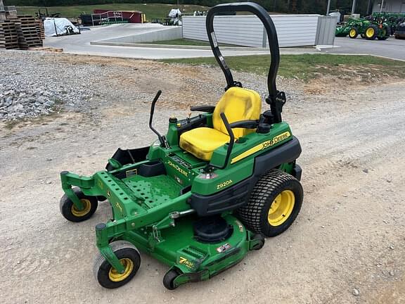 Image of John Deere Z920A equipment image 1