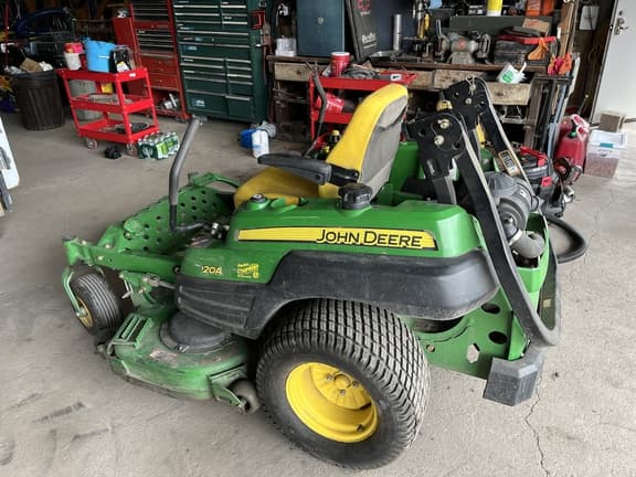 Image of John Deere Z920A equipment image 1