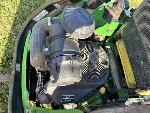 Image of John Deere Z925A equipment image 4