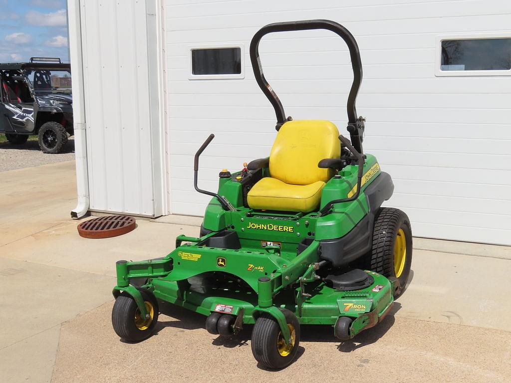 Image of John Deere Z925A Primary image