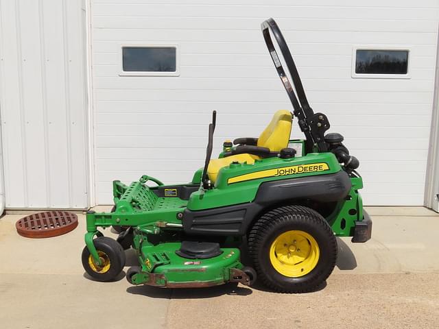 Image of John Deere Z925A equipment image 1