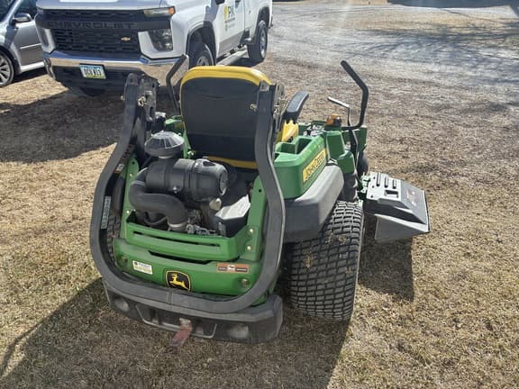 Image of John Deere Z925A equipment image 1