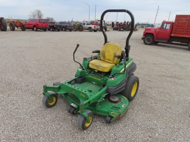 Image of John Deere Z930A equipment image 1