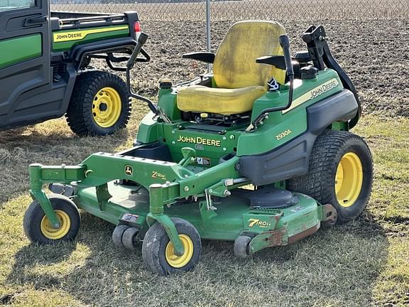 Image of John Deere Z930A equipment image 2