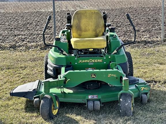 Image of John Deere Z930A equipment image 1