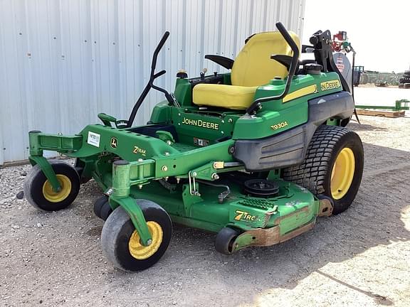 Image of John Deere Z930A equipment image 1