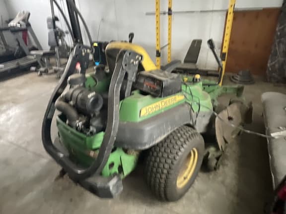Image of John Deere Z930A equipment image 4