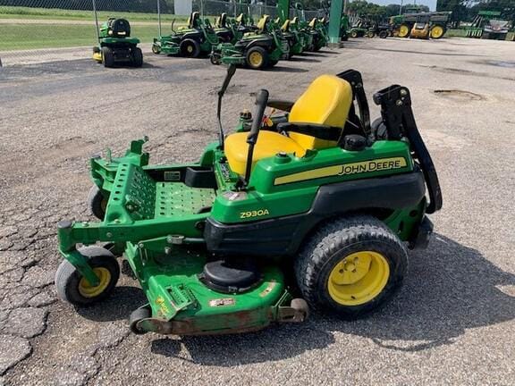 Main image John Deere Z930A