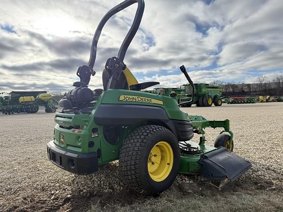 Image of John Deere Z930A equipment image 4