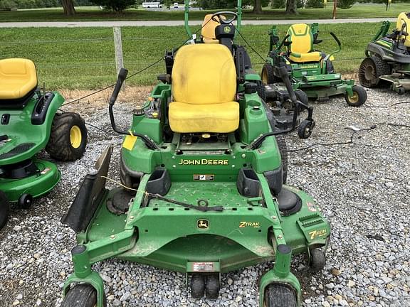 Image of John Deere Z930A equipment image 1