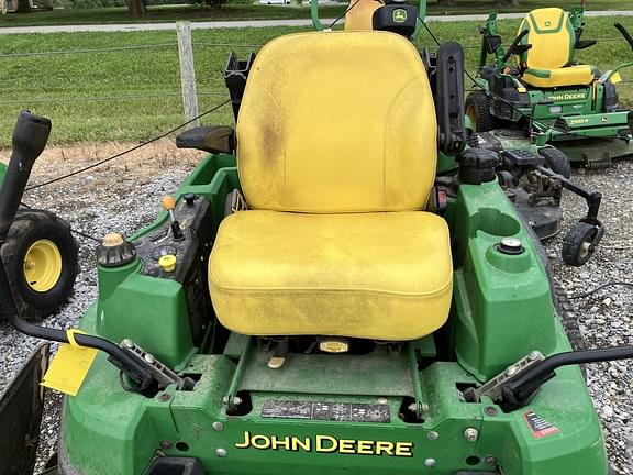 Image of John Deere Z930A equipment image 4