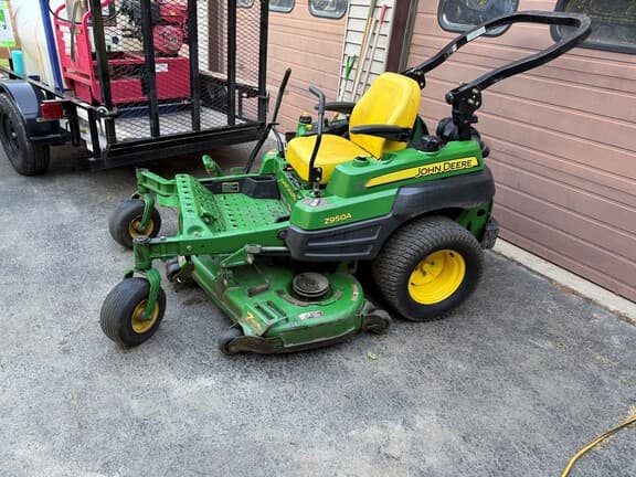 Image of John Deere Z950A equipment image 3