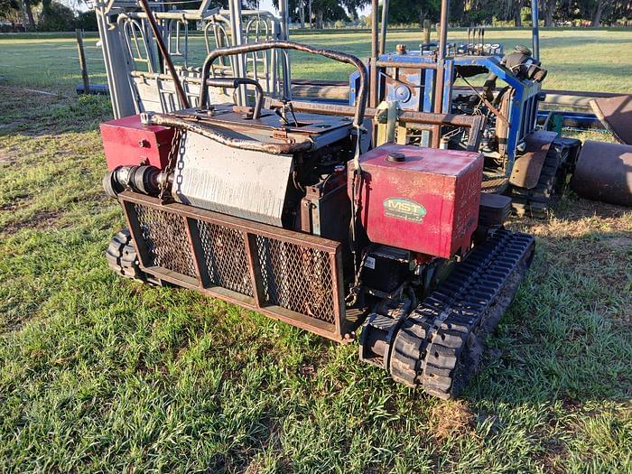 Image of KWMI Turf installer Primary image