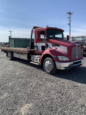 2010 Kenworth T370 Image