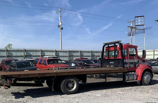 Image of Kenworth T370 equipment image 4