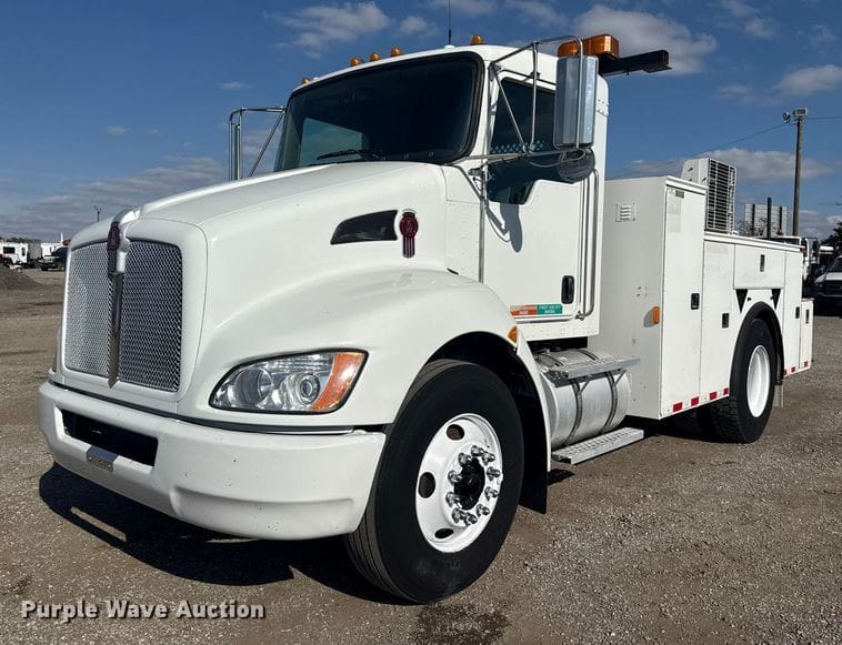 2010 Kenworth T370 Equipment Image0
