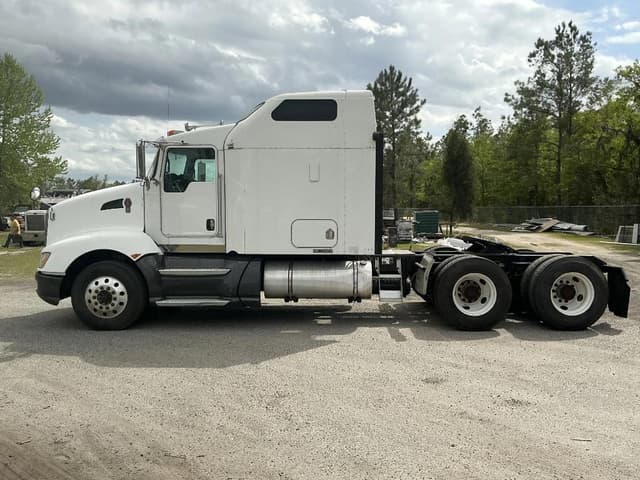 Image of Kenworth T6 equipment image 1