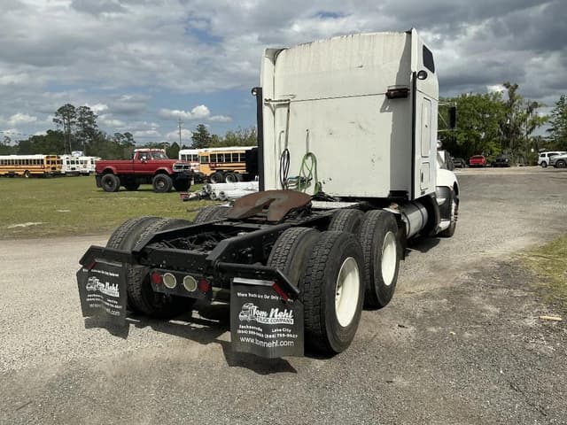 Image of Kenworth T6 equipment image 4