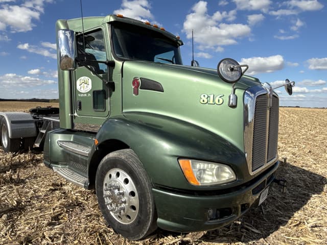 Image of Kenworth T660 equipment image 2