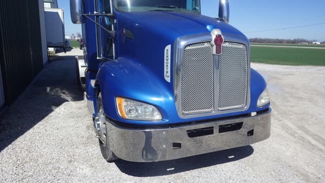 Image of Kenworth T660 equipment image 3