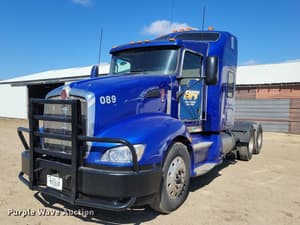 2010 Kenworth T660 Image