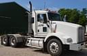 2010 Kenworth T8 Image