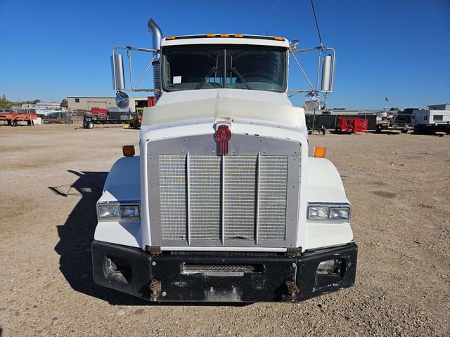 Image of Kenworth T800 equipment image 1