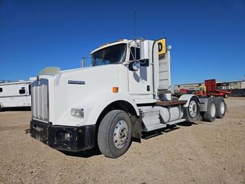 Main image Kenworth T800