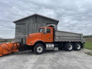 Main image Kenworth T800