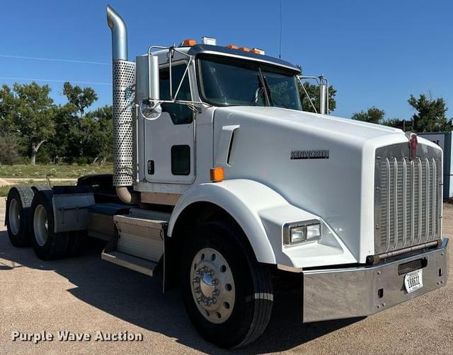 Image of Kenworth T800 equipment image 2