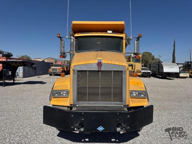 Image of Kenworth T800 equipment image 1