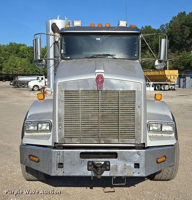 Image of Kenworth T800 equipment image 1