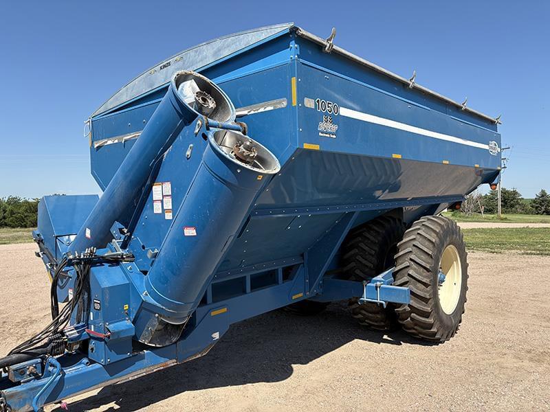 Image of Kinze 1050 Primary image