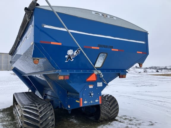 Image of Kinze 1050 equipment image 3