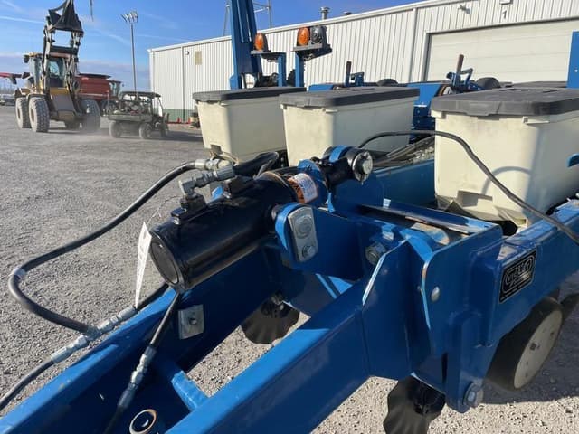 Image of Kinze 3000 equipment image 4