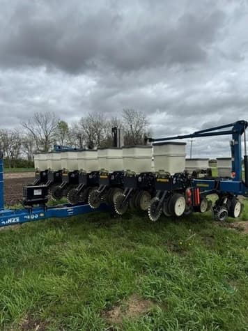 Main image Kinze 3500