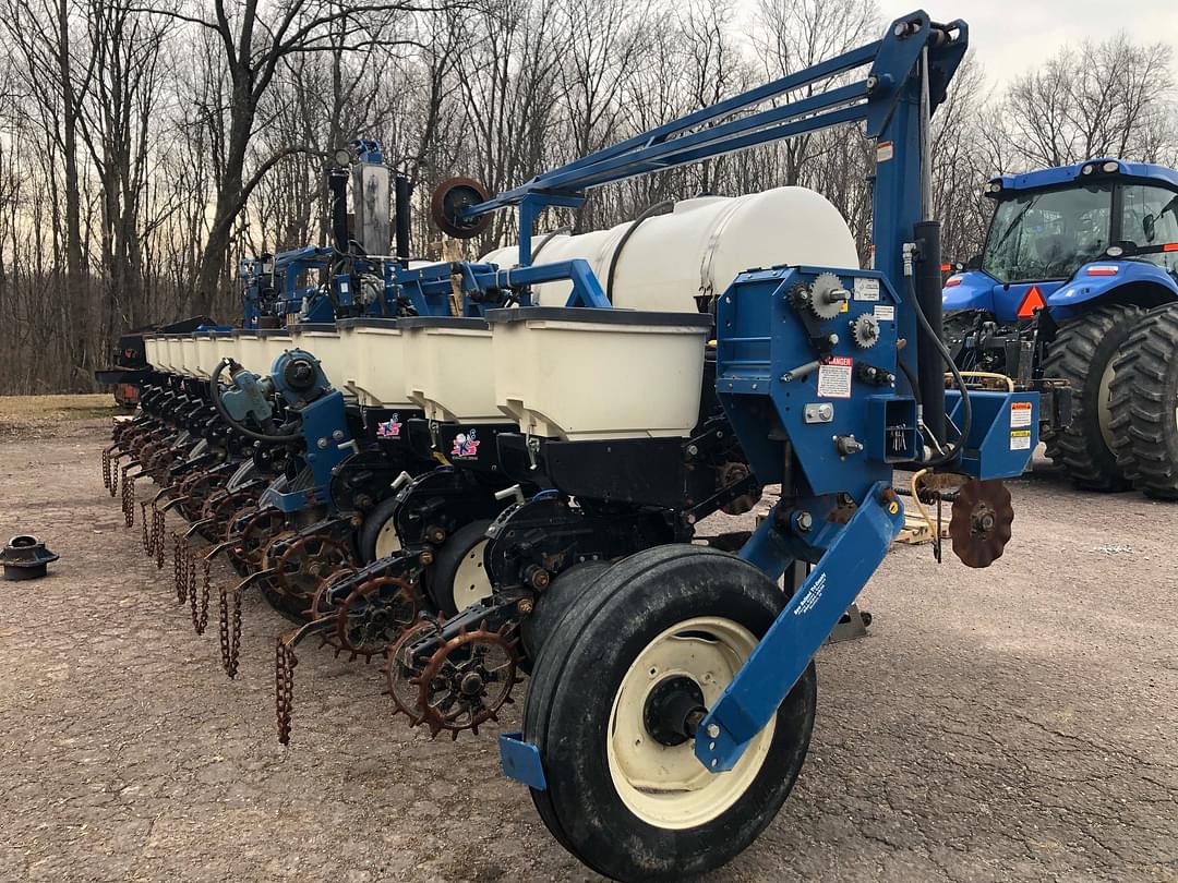 Image of Kinze 3600 Primary image