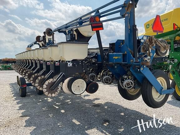 Image of Kinze 3600 Primary image