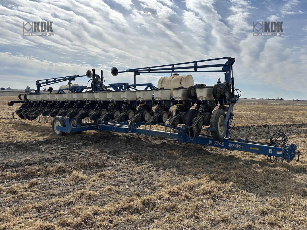 Image of Kinze 3600 Primary image