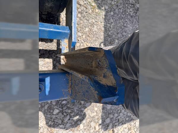 Image of Kinze 3600 equipment image 2
