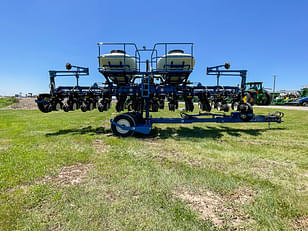 Main image Kinze 3660 4