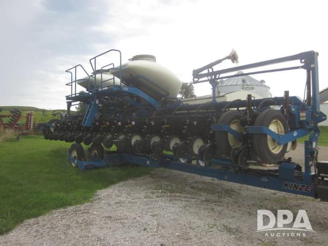 Image of Kinze 3660ASD equipment image 2